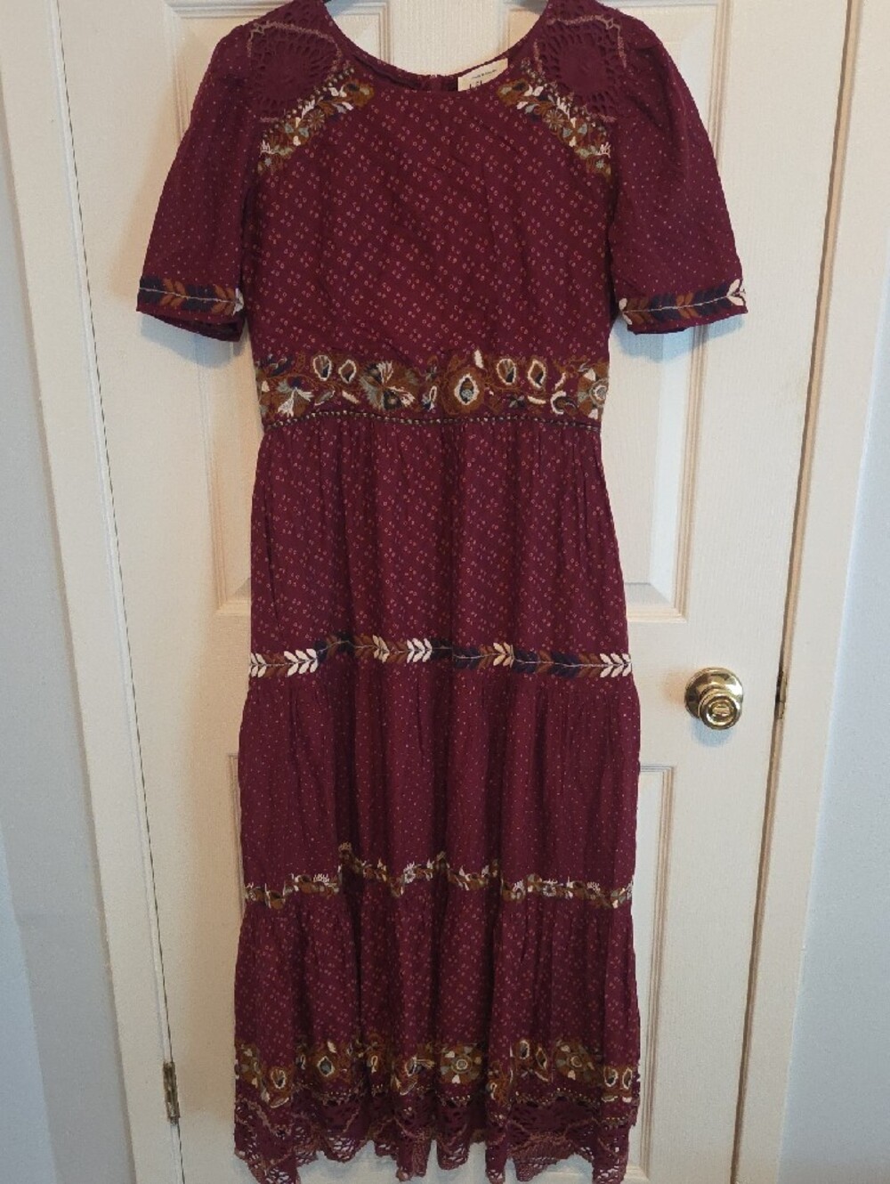 Bohme Bohemian Tiered Dress in Burgundy with Embroidered Details S - Picture 3 of 6